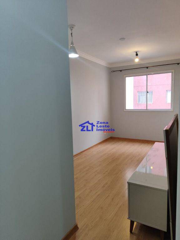 Apartamento à venda com 2 quartos, 42m² - Foto 3