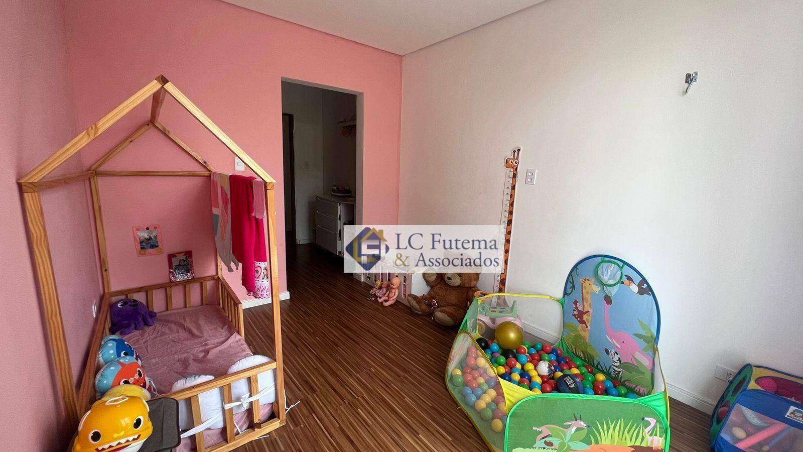 Casa de Condomínio à venda com 5 quartos, 350m² - Foto 37