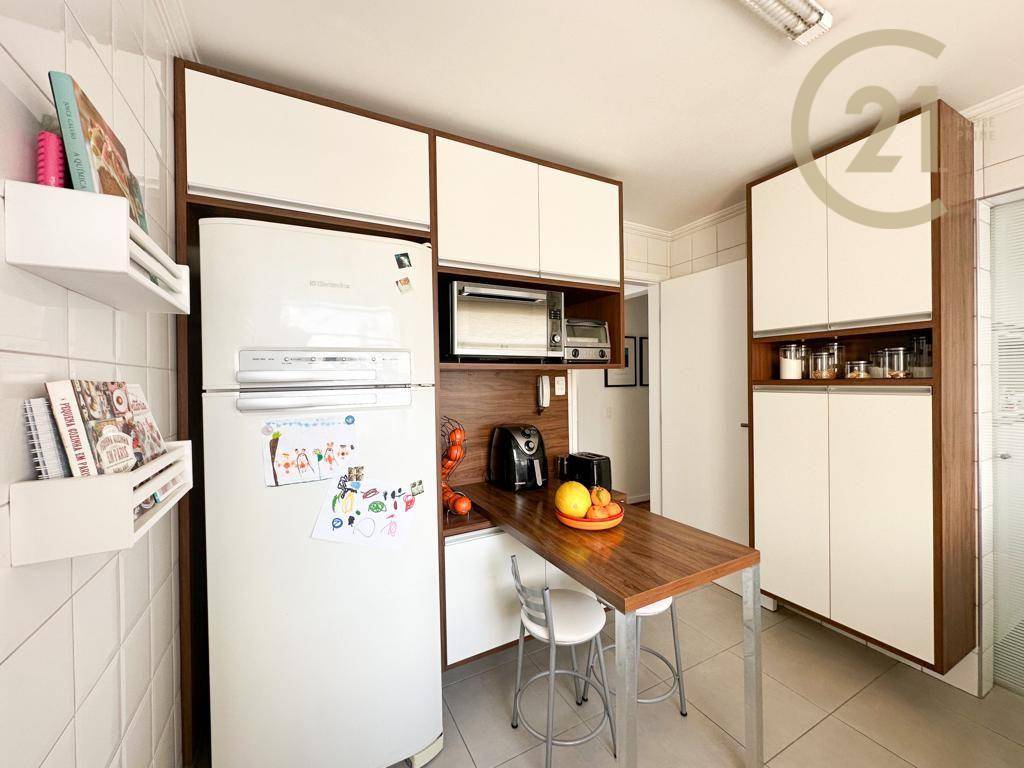 Apartamento à venda com 3 quartos, 85m² - Foto 6