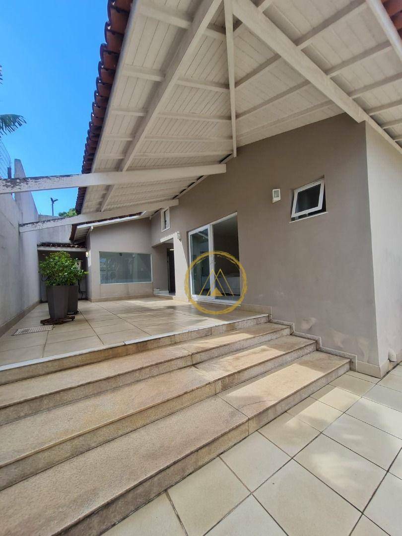 Casa à venda com 5 quartos, 600m² - Foto 66