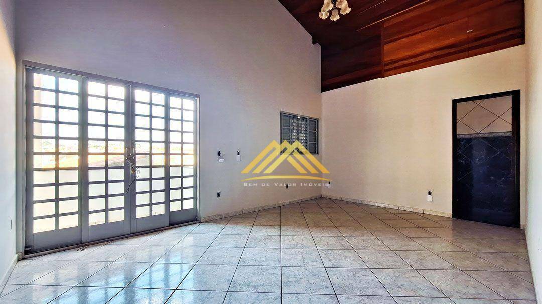 Sobrado à venda com 4 quartos, 204m² - Foto 12