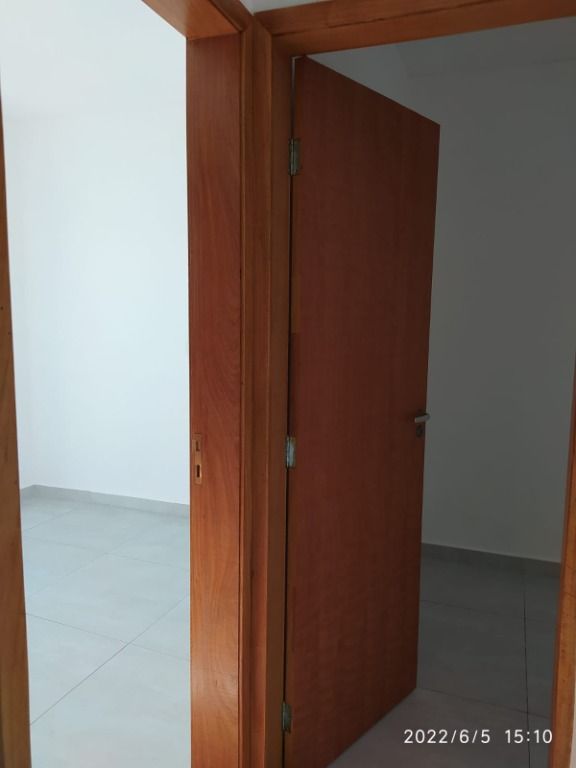 Apartamento à venda com 2 quartos, 60m² - Foto 3