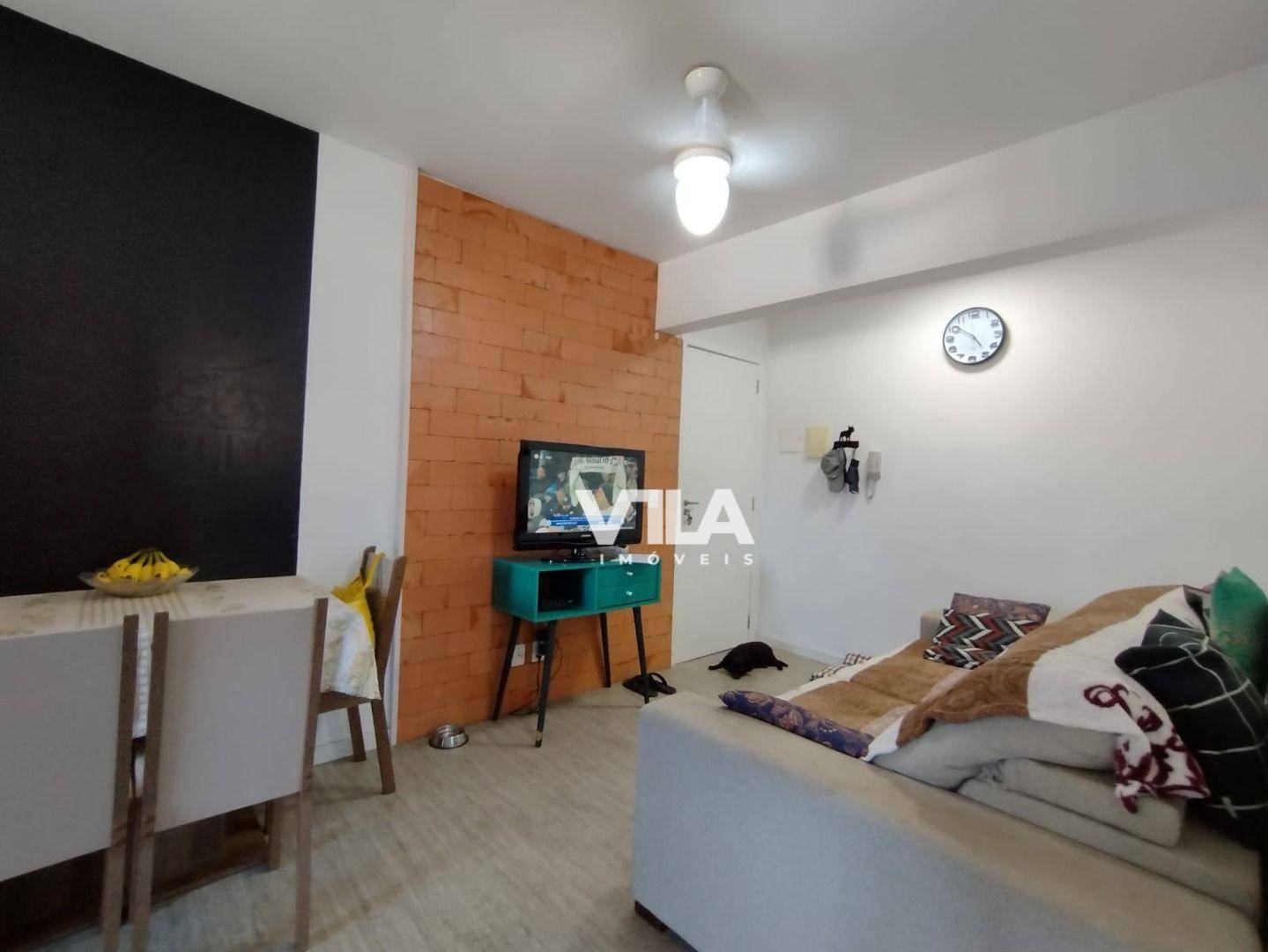 Apartamento à venda com 2 quartos, 44m² - Foto 4