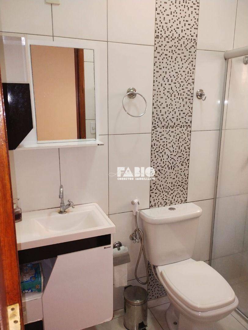 Casa à venda com 2 quartos, 160m² - Foto 5