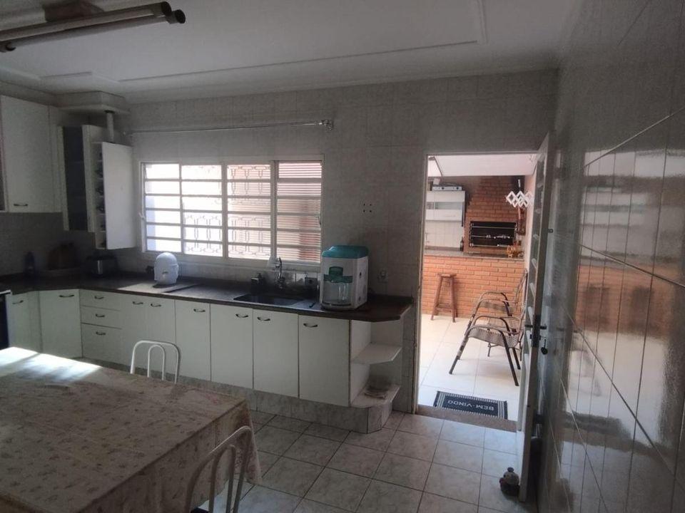 Sobrado à venda com 3 quartos, 340m² - Foto 13