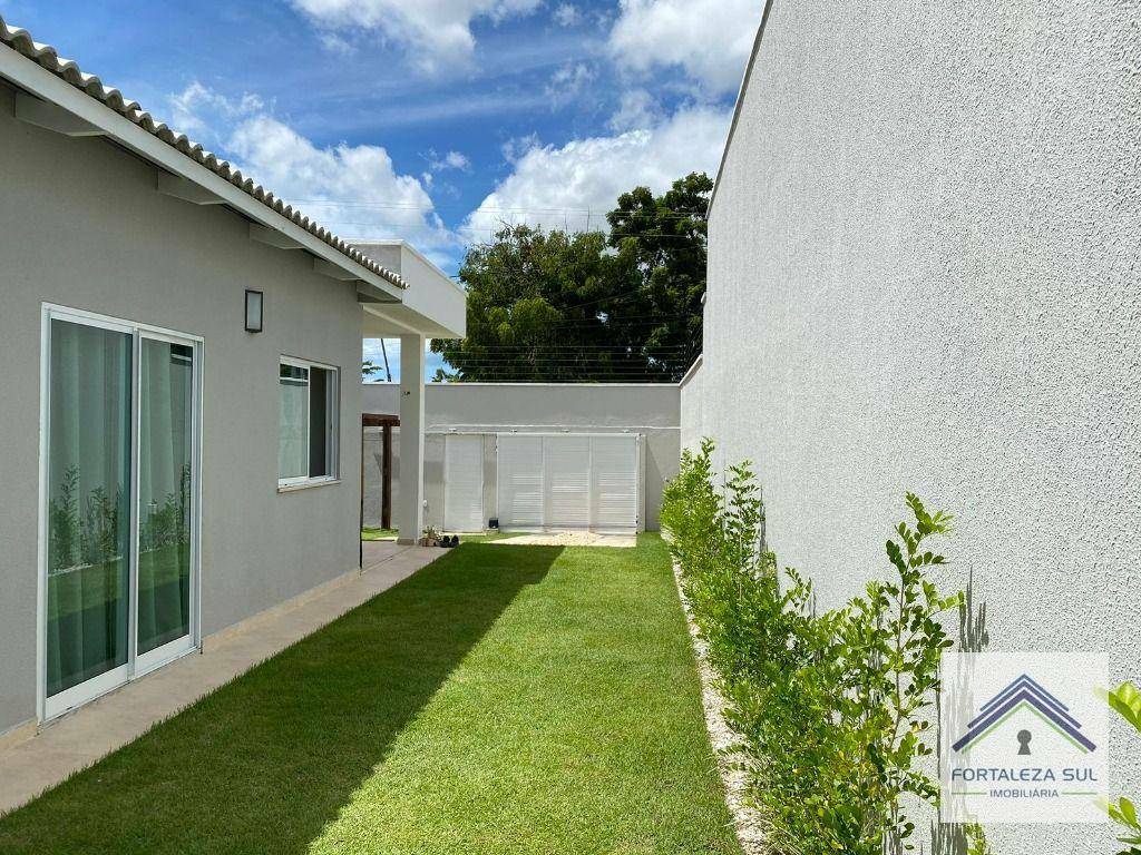 Casa à venda com 3 quartos, 105m² - Foto 3