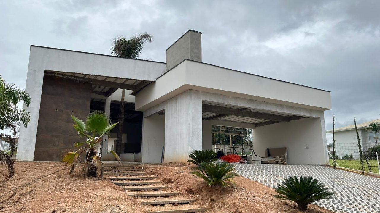 Casa de Condomínio à venda com 4 quartos, 600m² - Foto 3