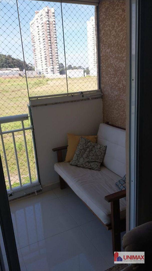 Apartamento à venda com 3 quartos, 96m² - Foto 4