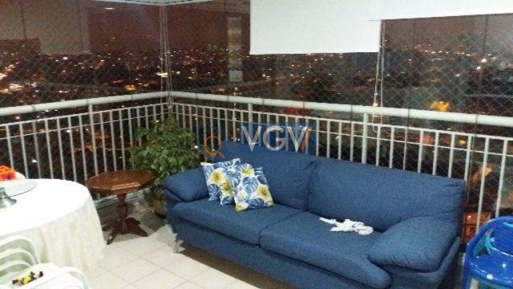 Apartamento à venda com 3 quartos, 103m² - Foto 2