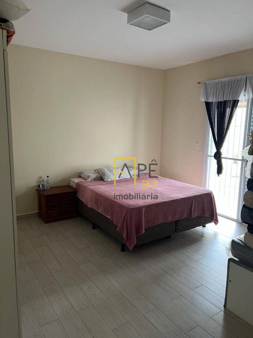 Casa à venda com 3 quartos, 270m² - Foto 22