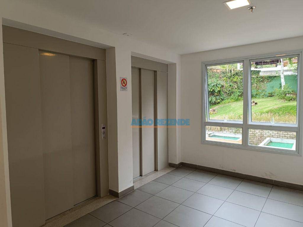 Apartamento à venda com 2 quartos, 60m² - Foto 10