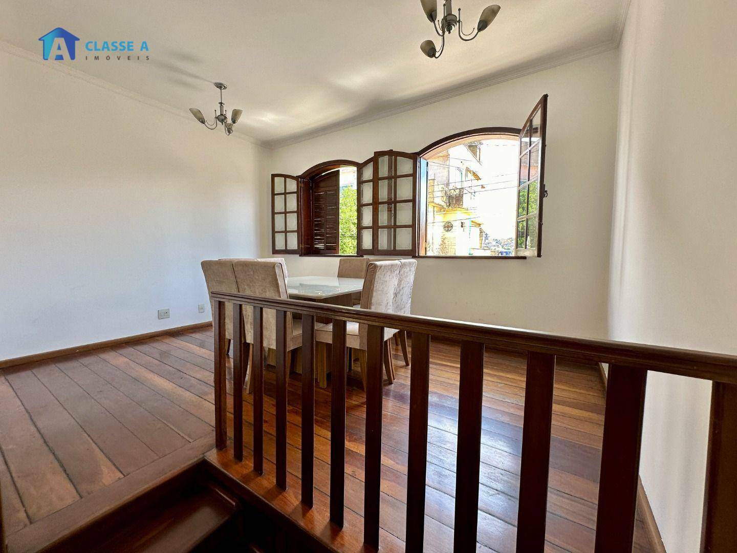 Casa à venda com 3 quartos, 234m² - Foto 22