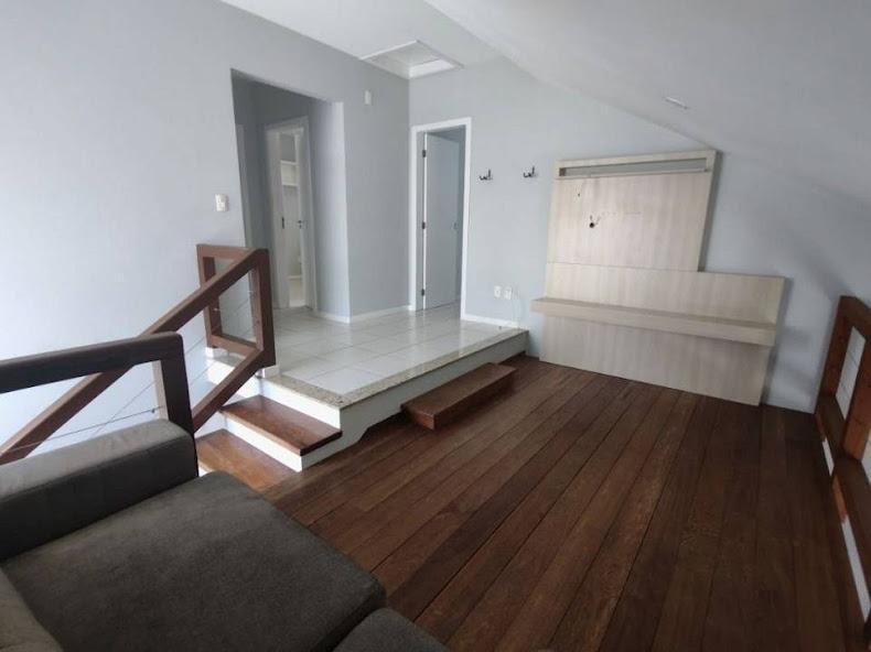 Casa de Condomínio à venda com 3 quartos, 210m² - Foto 11