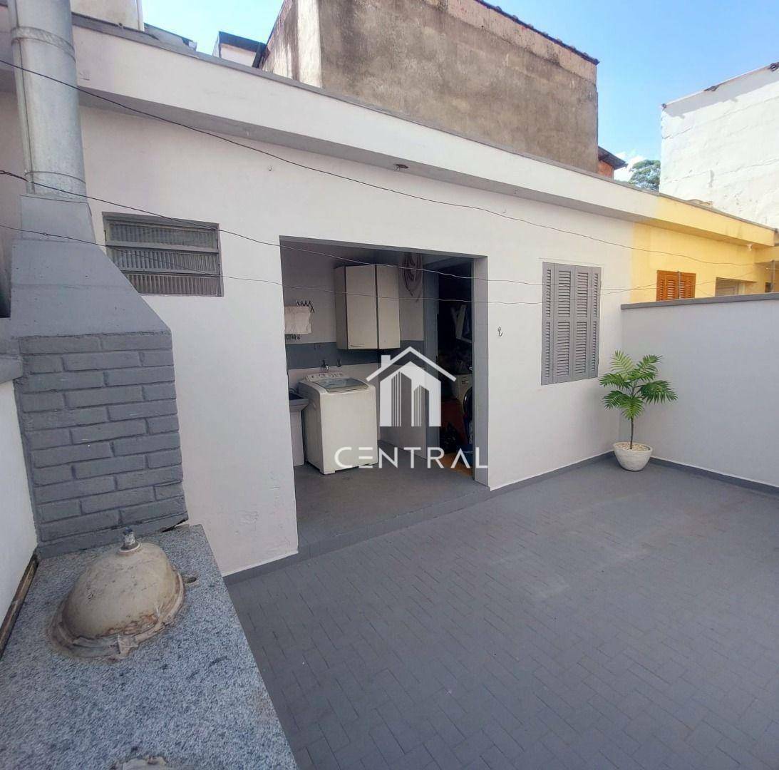 Sobrado à venda com 3 quartos, 150m² - Foto 3