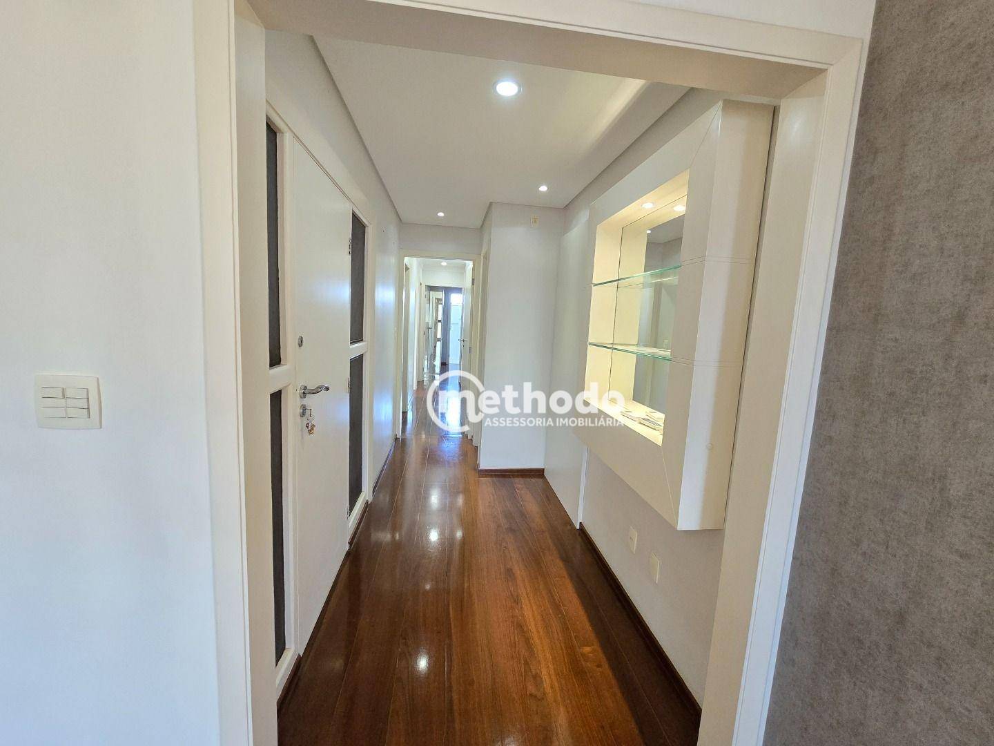 Apartamento à venda e aluguel com 3 quartos, 125m² - Foto 9