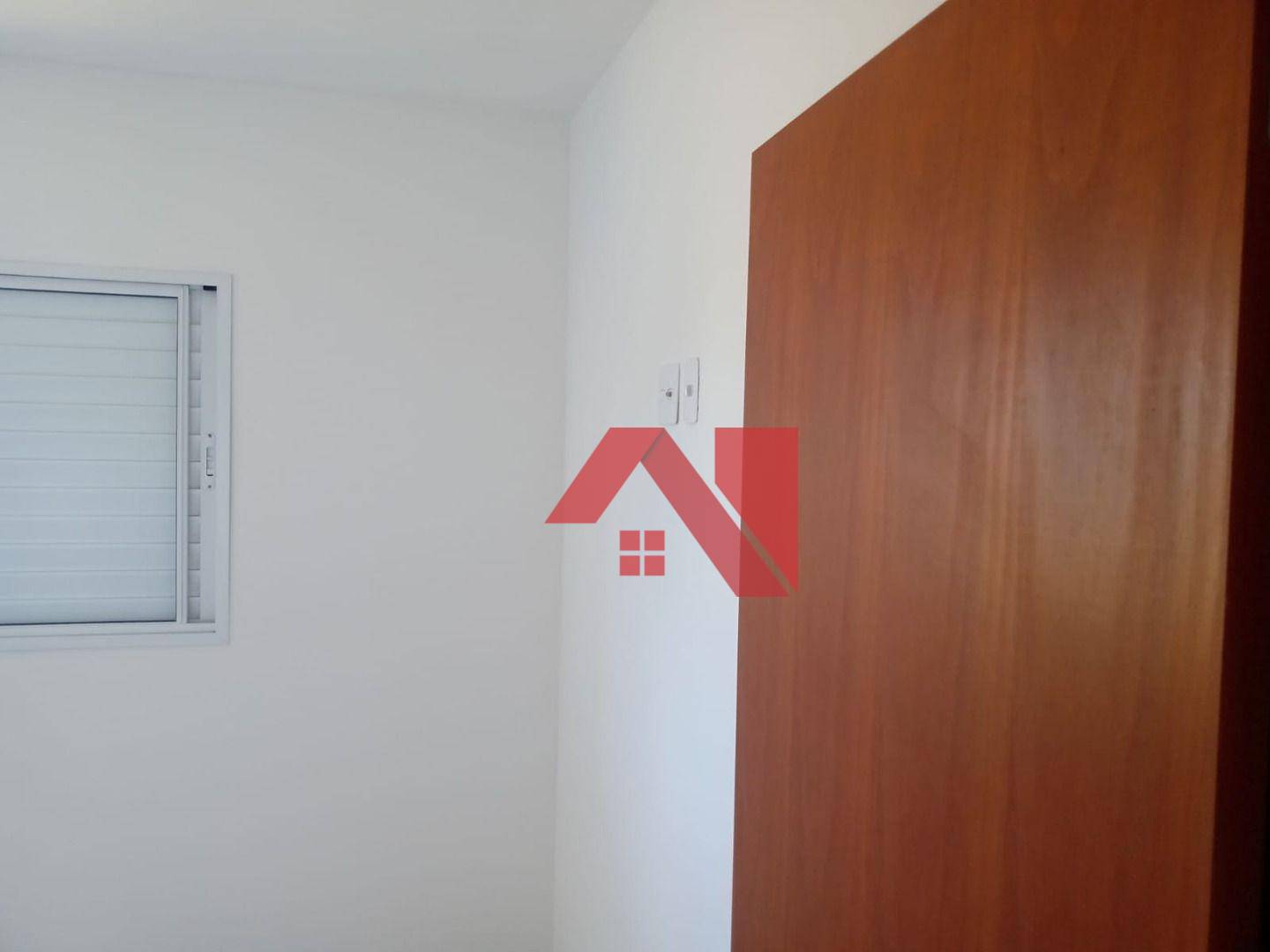 Apartamento à venda com 2 quartos, 44m² - Foto 4