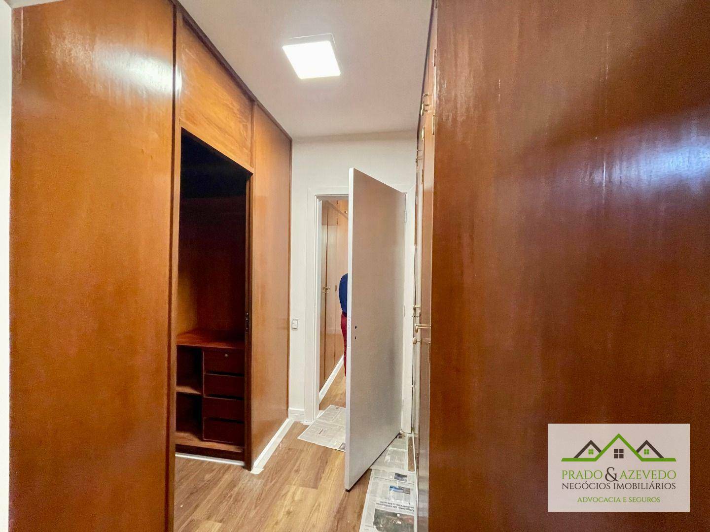 Apartamento à venda com 4 quartos, 245m² - Foto 7