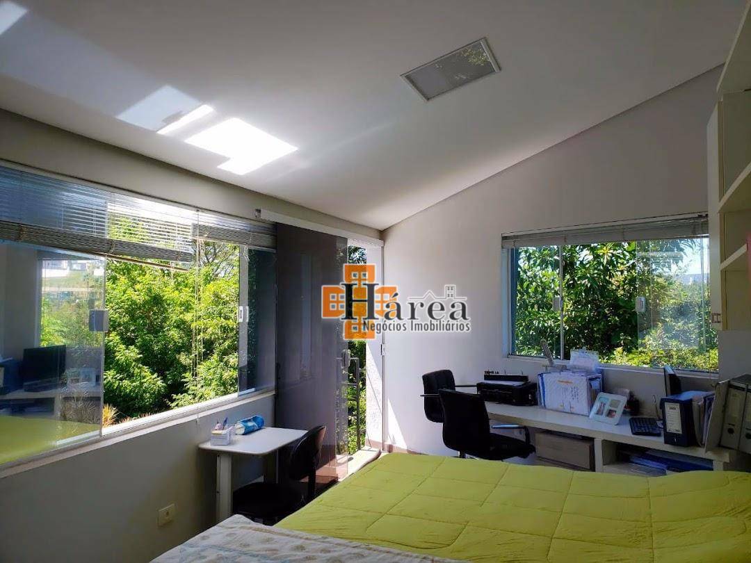 Casa de Condomínio à venda com 4 quartos, 280m² - Foto 13