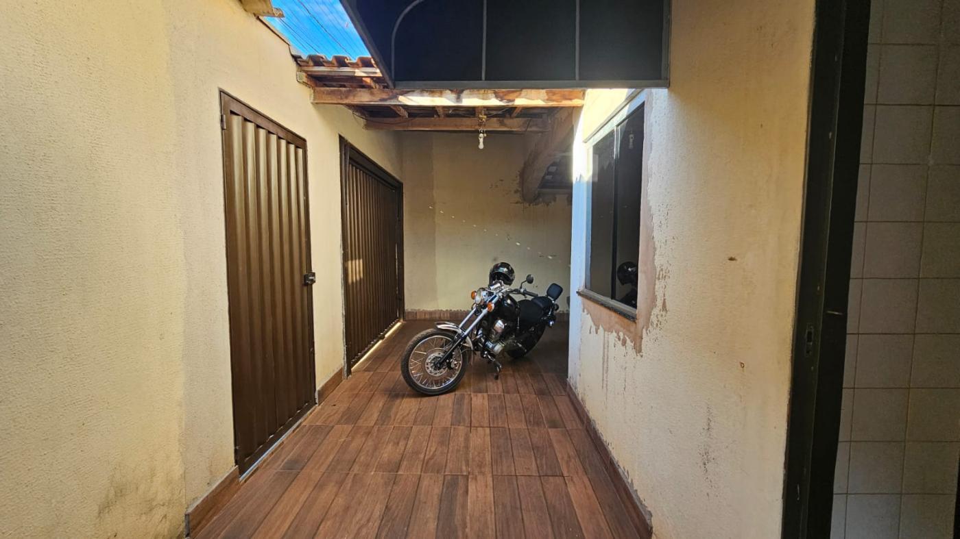 Casa à venda com 3 quartos, 200m² - Foto 10