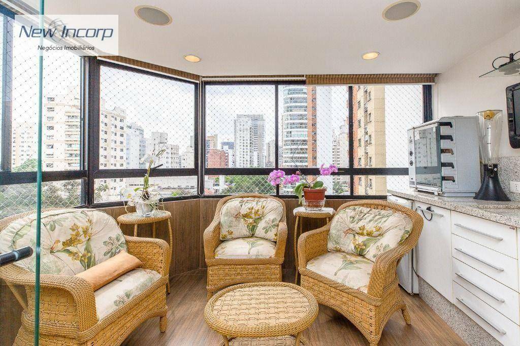 Apartamento à venda com 4 quartos, 220m² - Foto 7