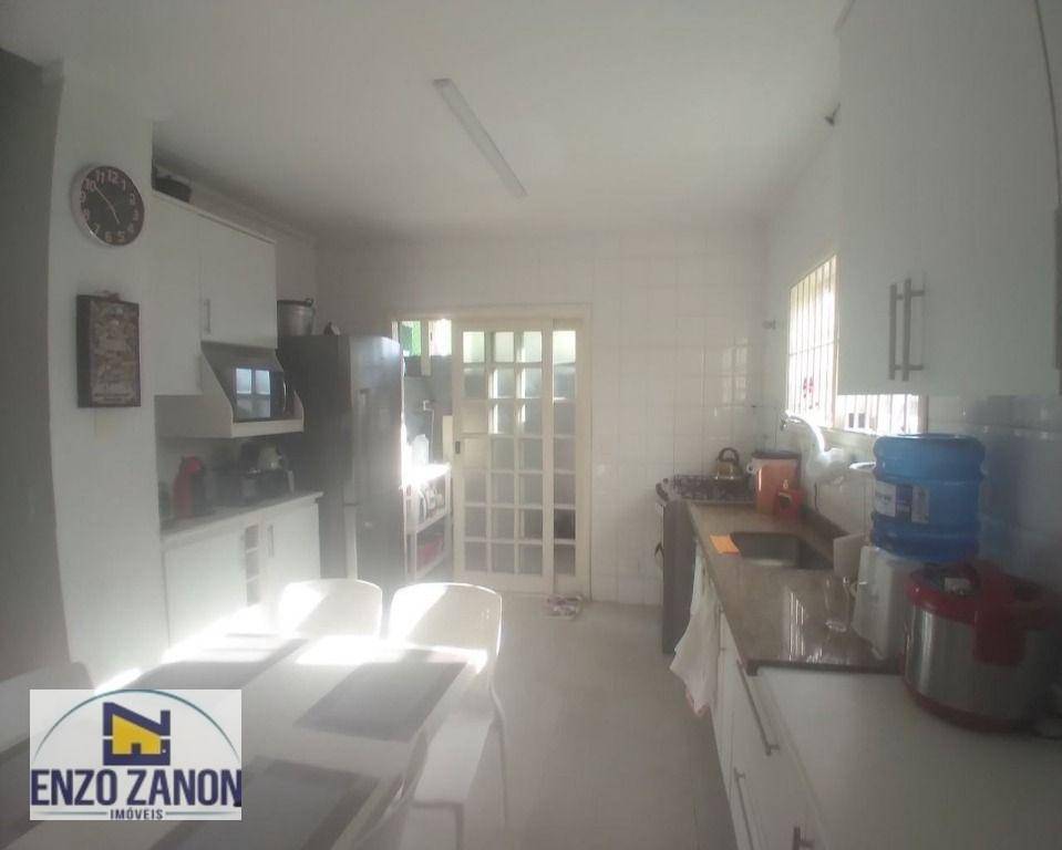 Sobrado à venda com 3 quartos, 250m² - Foto 9