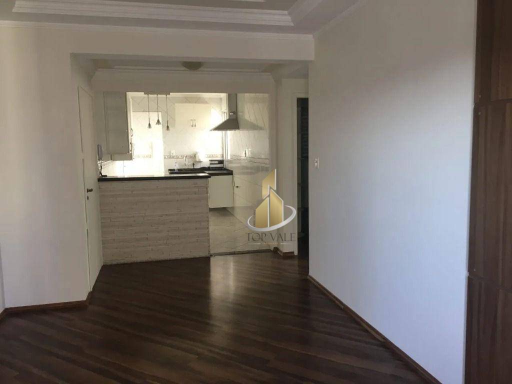 Apartamento à venda com 2 quartos, 72m² - Foto 4