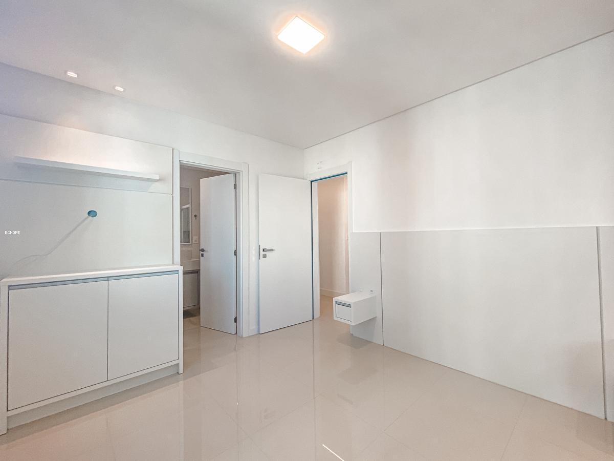 Apartamento à venda com 3 quartos, 170m² - Foto 20