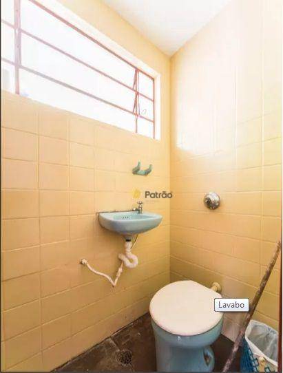 Casa à venda e aluguel com 5 quartos, 166m² - Foto 7