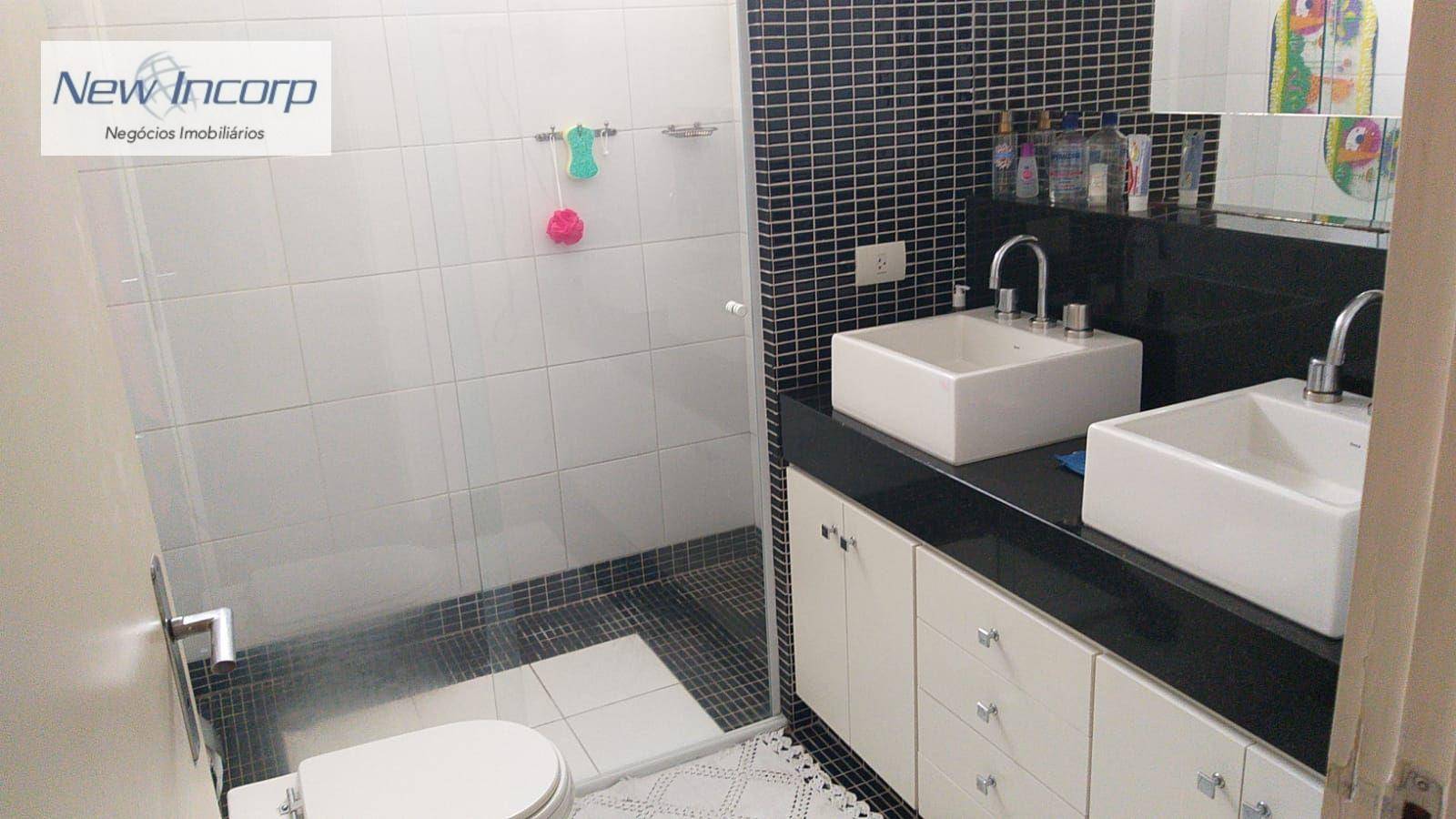 Apartamento à venda com 4 quartos, 238m² - Foto 13