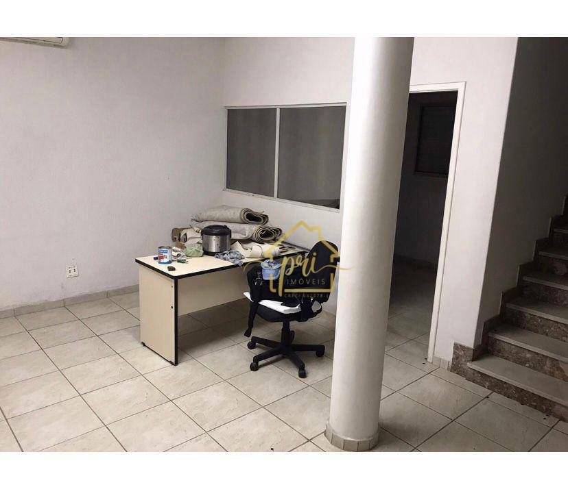 Sobrado à venda com 3 quartos, 209m² - Foto 2