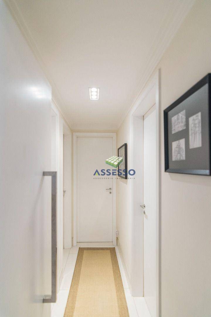 Apartamento para alugar com 3 quartos, 116m² - Foto 14