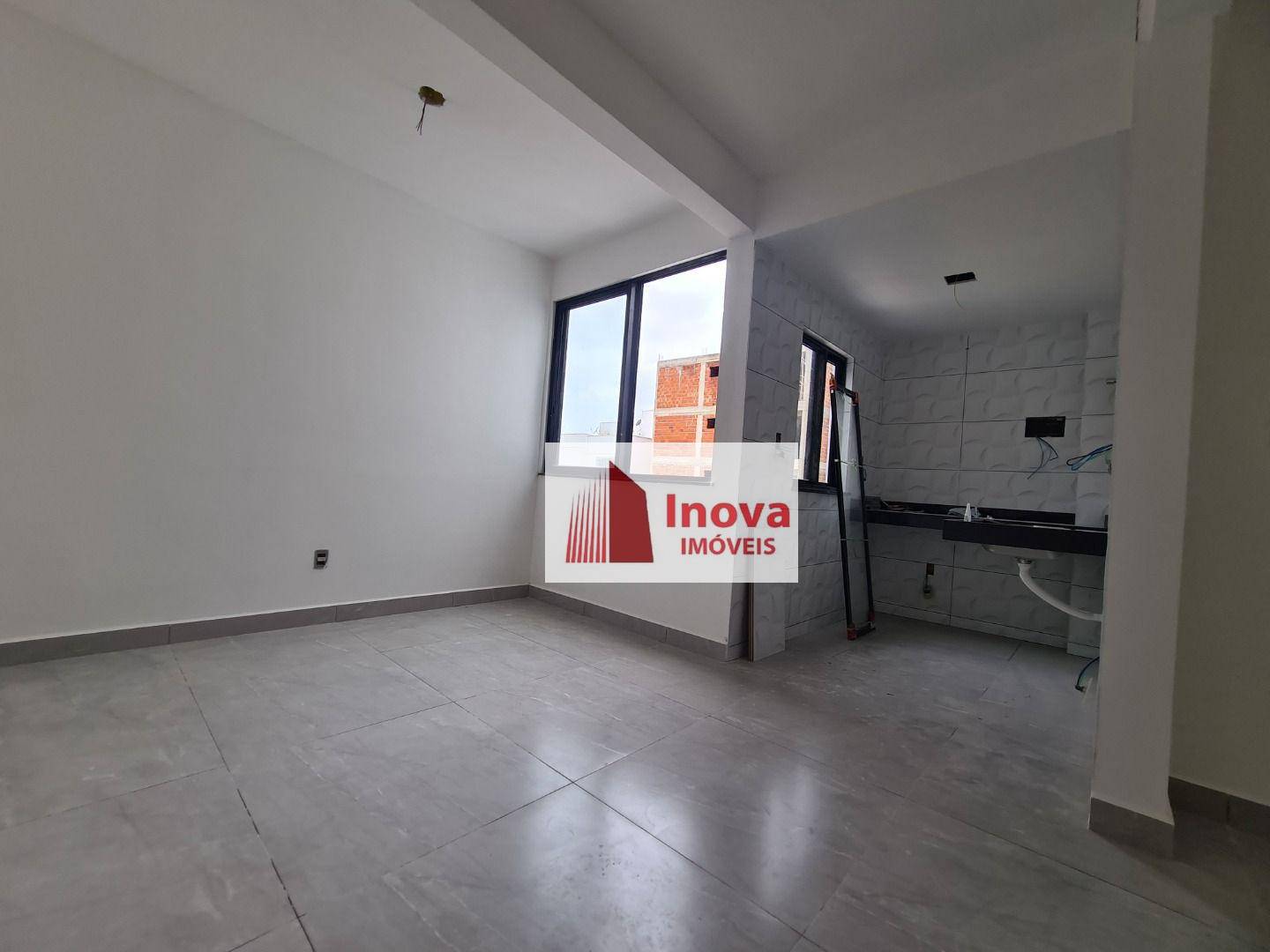 Casa à venda com 3 quartos, 143m² - Foto 6