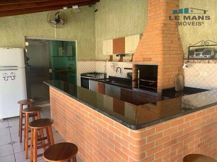 Casa à venda e aluguel com 2 quartos, 240m² - Foto 5