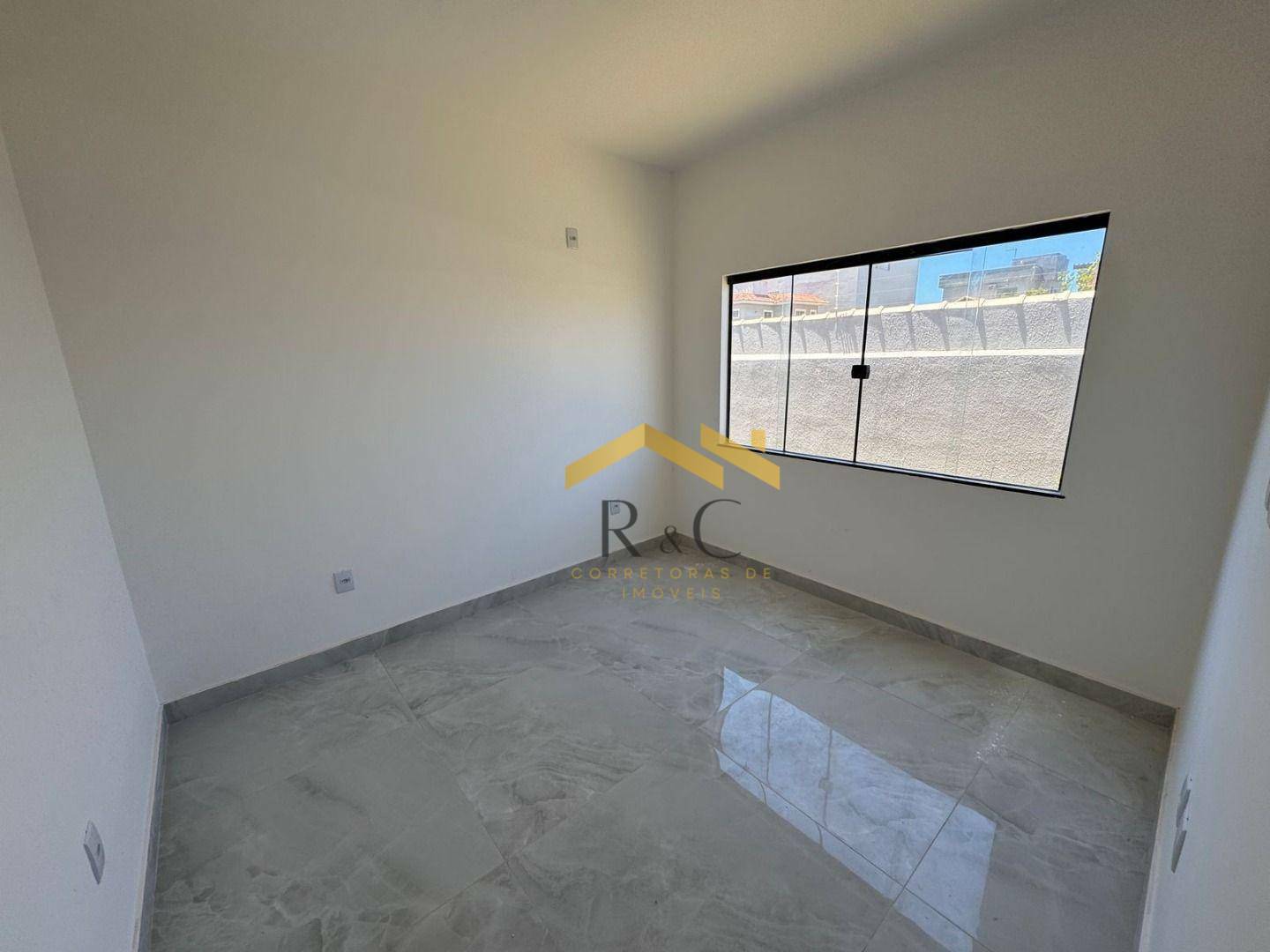 Casa à venda com 3 quartos, 80m² - Foto 19