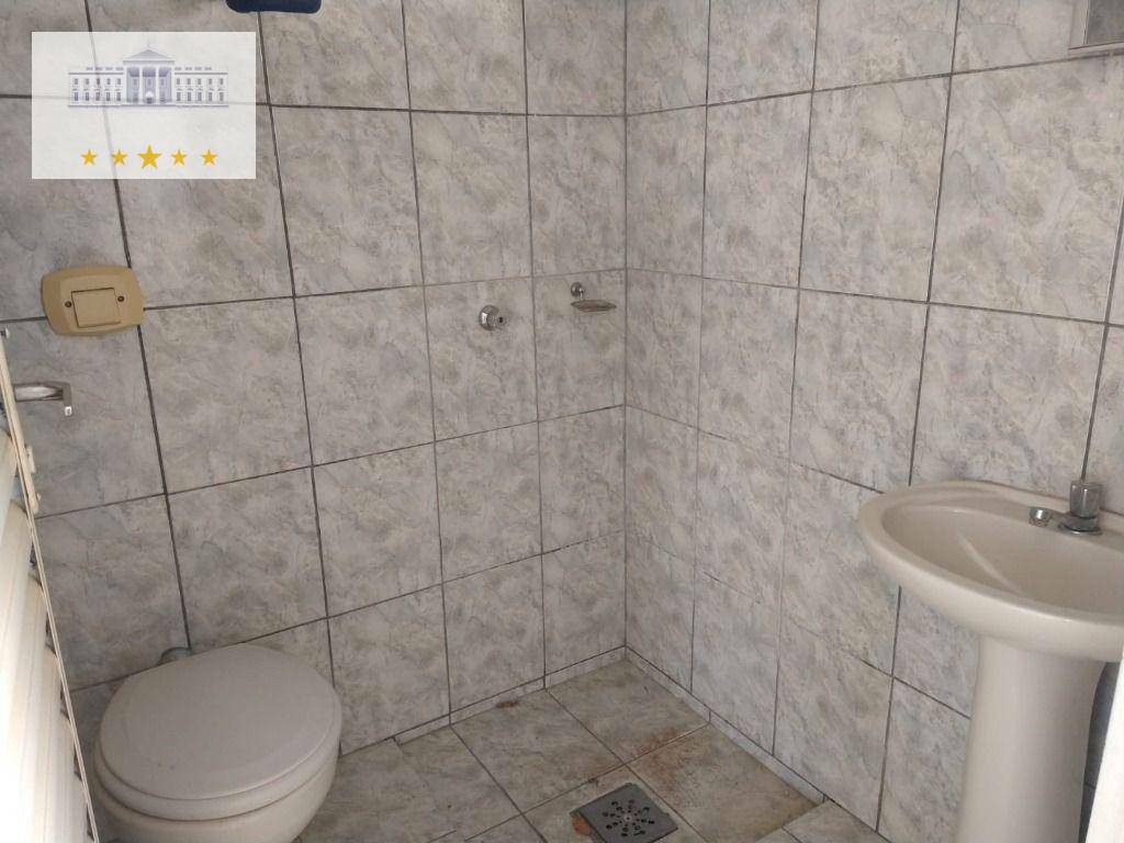 Casa à venda com 3 quartos, 212m² - Foto 7