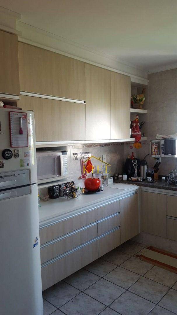 Apartamento à venda com 2 quartos, 70m² - Foto 7