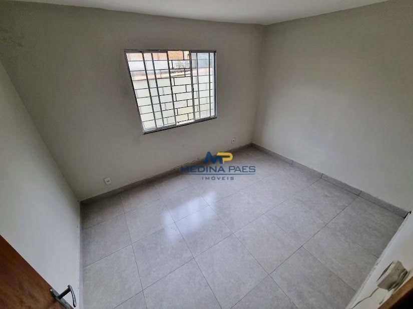 Casa à venda com 3 quartos, 77m² - Foto 13