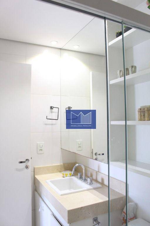 Apartamento à venda com 2 quartos, 65m² - Foto 18