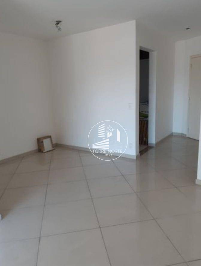 Apartamento à venda com 3 quartos, 69m² - Foto 3