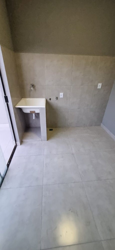 Casa à venda com 3 quartos, 308m² - Foto 11