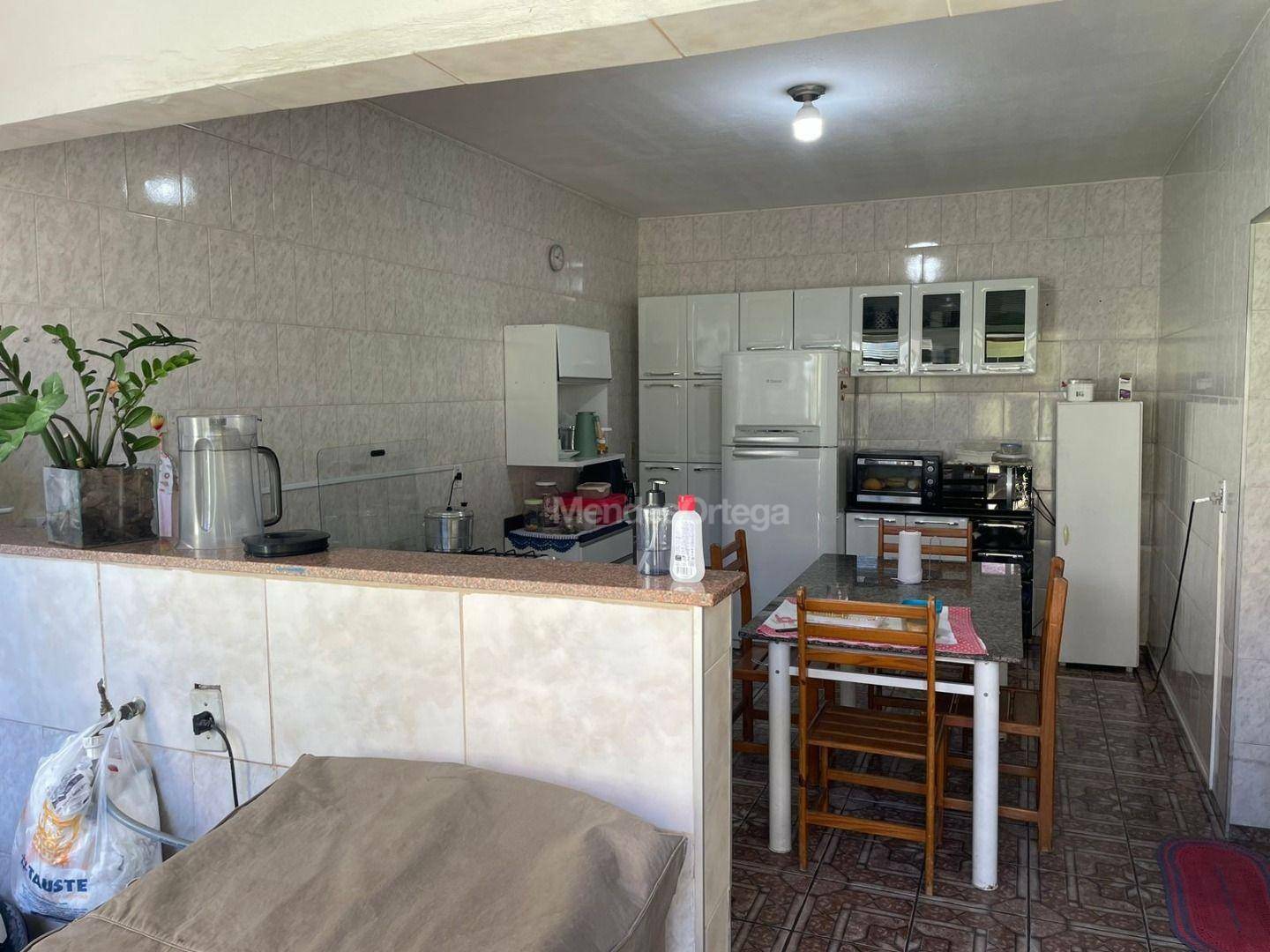 Casa à venda com 3 quartos, 250m² - Foto 15