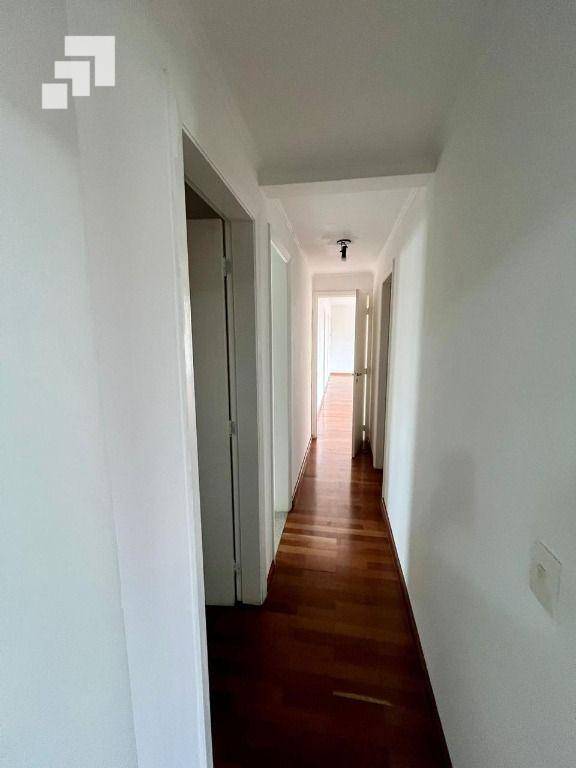 Apartamento para alugar com 4 quartos, 140m² - Foto 16