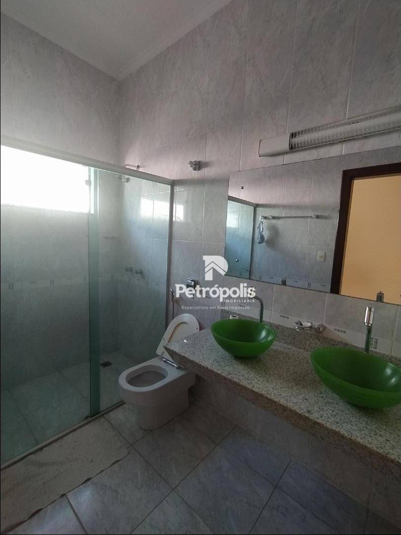 Sobrado à venda com 4 quartos, 370m² - Foto 8