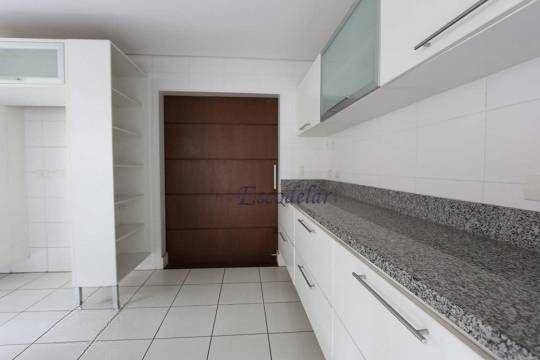 Casa à venda com 4 quartos, 463m² - Foto 29