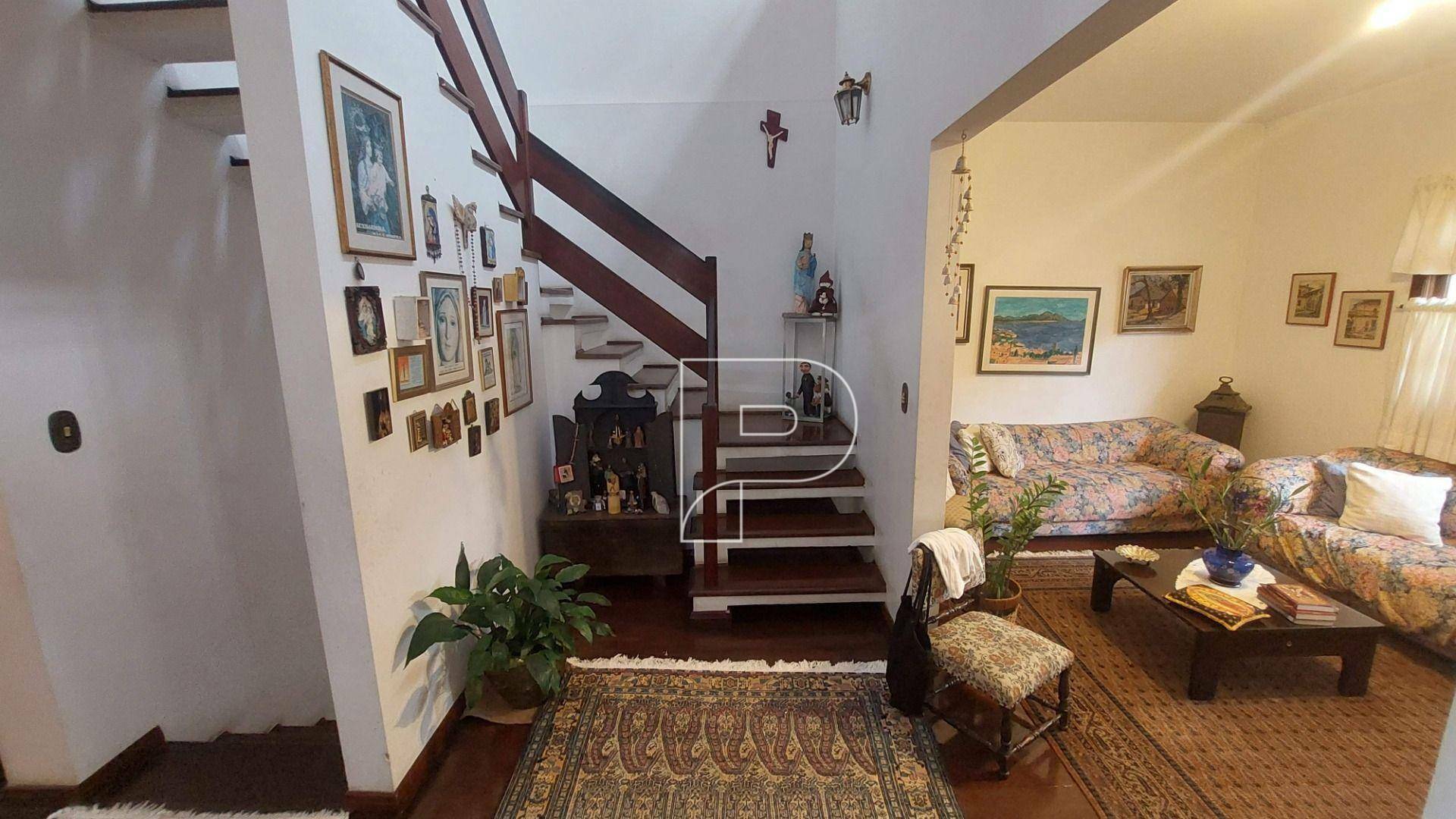 Casa de Condomínio à venda com 4 quartos, 286m² - Foto 2