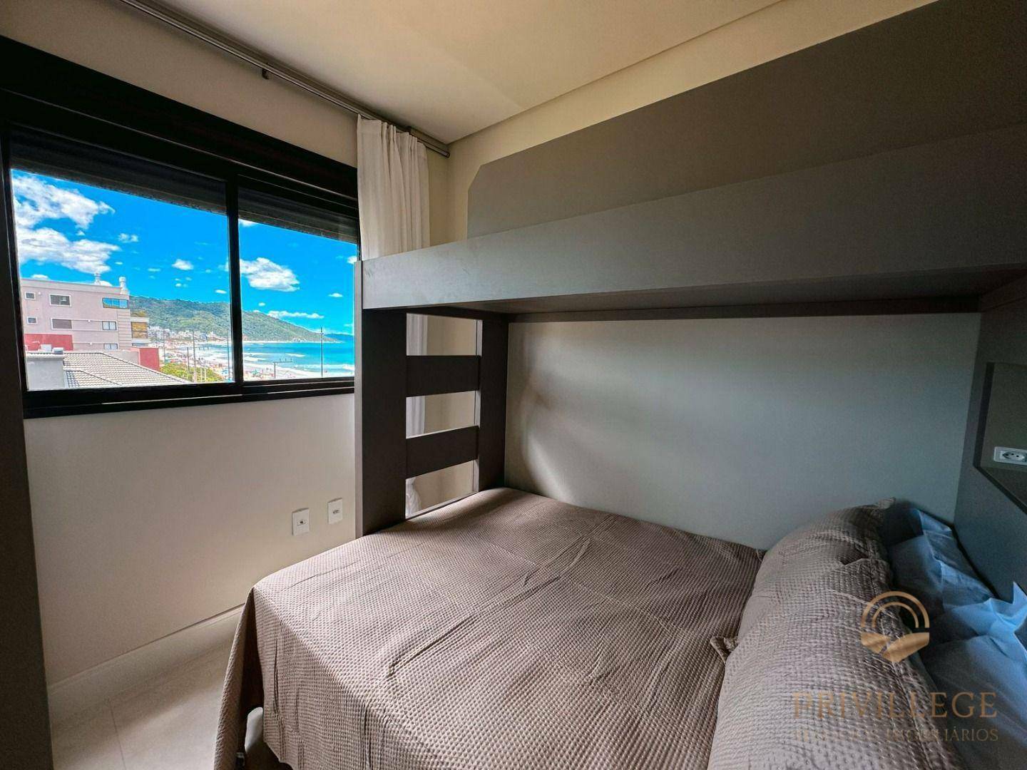 Apartamento à venda com 3 quartos, 90m² - Foto 16