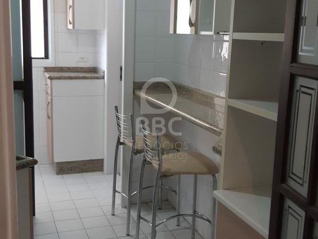 Apartamento à venda e aluguel com 2 quartos, 65m² - Foto 14