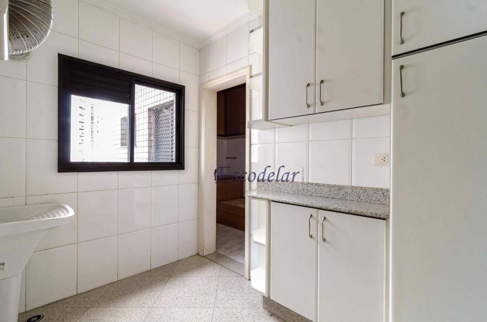 Apartamento à venda com 3 quartos, 184m² - Foto 20