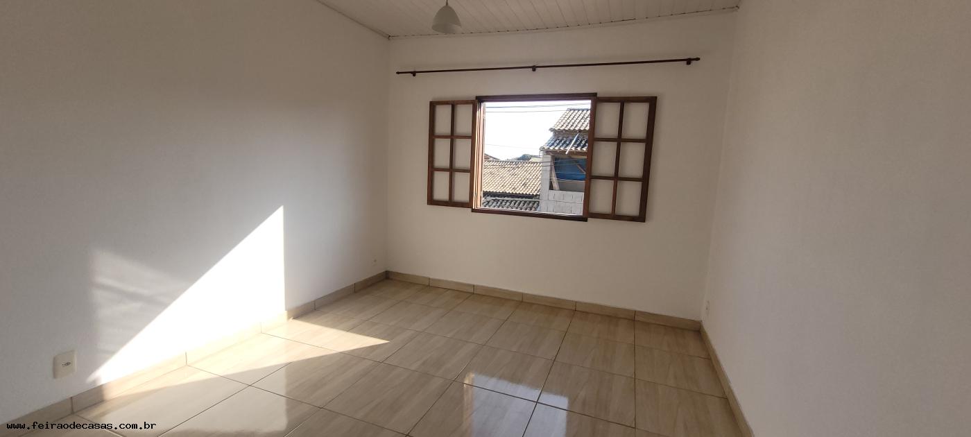 Sobrado à venda com 3 quartos, 180m² - Foto 3