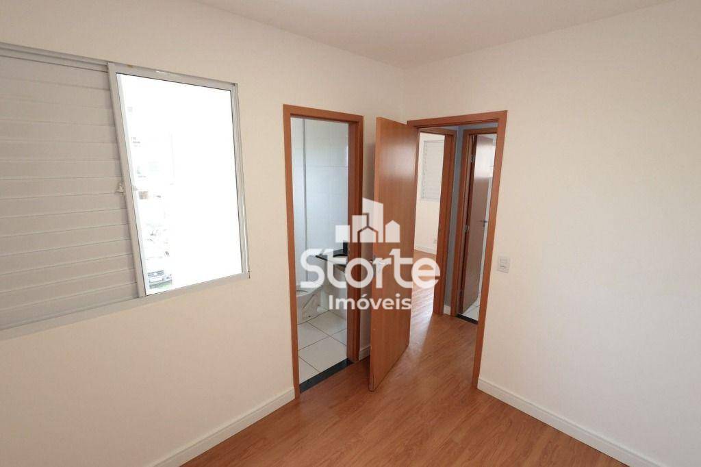 Apartamento à venda com 2 quartos, 51m² - Foto 9